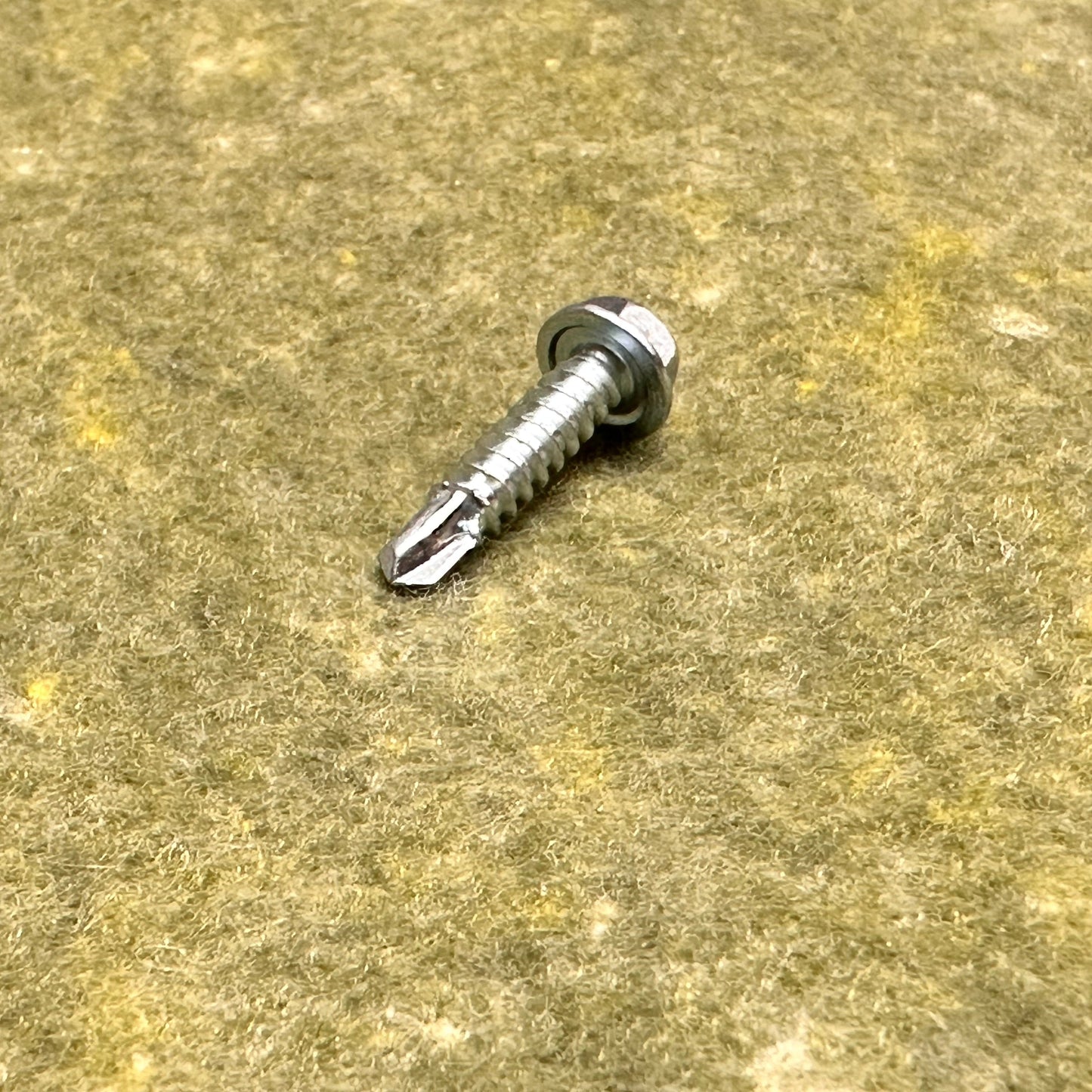 Self Drilling Screws - 4 pack